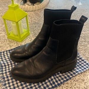 Dolce Vita Black Leather Chelsea Boots (Size 10)